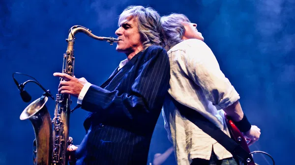 Dire Straits Experience: Eindhoven's Rock Night!