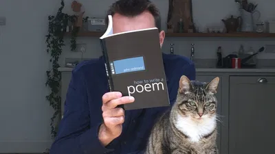 Brian Bilston's Poetic Wit: A Dublin Night of Literary Laughter!