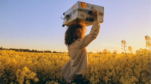 Youngr: Dance Beats at Amsterdam's Melkweg!