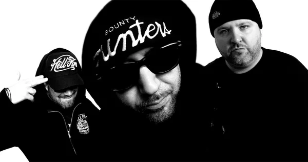 LA COKA NOSTRA   INVITES