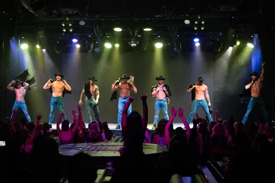Australia's Thunder From Down Under: Heat Up Atlanta!