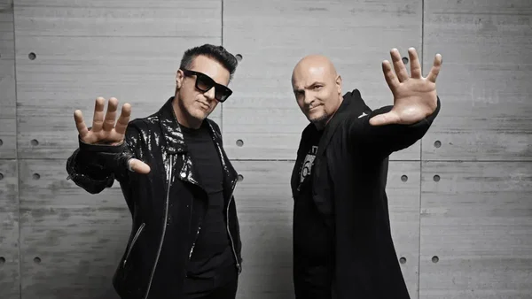 Eiffel 65 and Friend’s