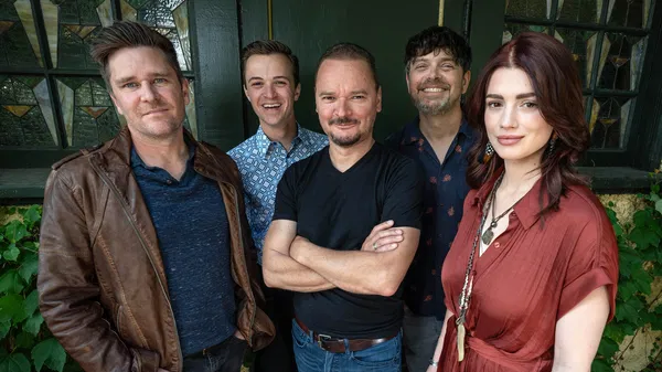 Gaelic Storm Rocks Wilmington's Queen!