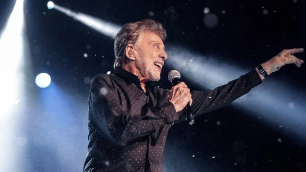 Timeless Melodies: Frankie Valli & The Four Seasons - A Farewell Encore in Medford!