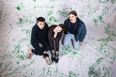 Wombo & Shower Curtain: Chicago Alternative Rock