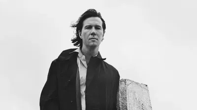 Buzz Kull: Dark Electronic Beats in Barcelona