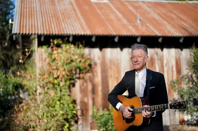 Lyle Lovett & His Large Band: A Night of Americana in Stockholm!