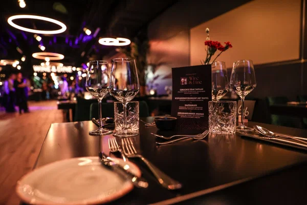 Wine & Dine Live at Ziggo Dome Amsterdam