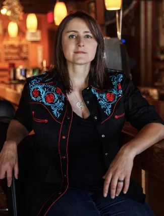 Erin Enderlin's Writers Round at Bluebird Cafe