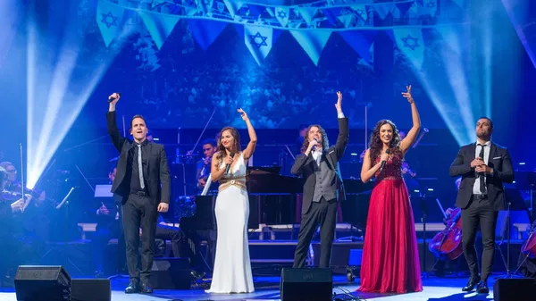 Kol Esperanza: Tickets at Mizner Park, Boca Raton