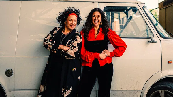 Vika & Linda Where Do You Come From Tasmania