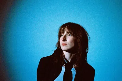 Zoe Graham: Intimate Acoustic Set in Glasgow's Hug and Pint
