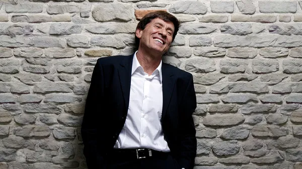 Gianni Morandi Tour 2026 Tickets at Vitrifrigo Arena
