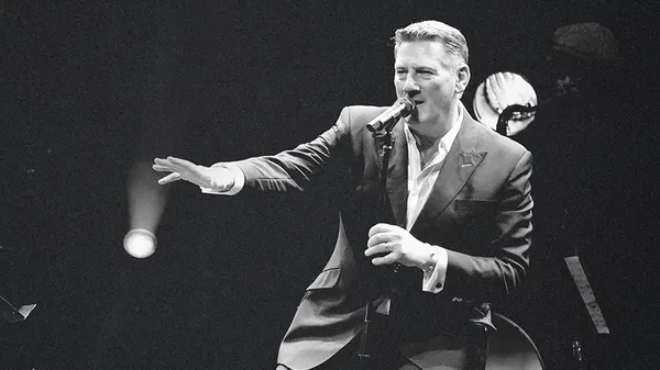 Tony Hadley's Christmas Extravaganza: A Big Band Holiday Spectacle in Bristol!