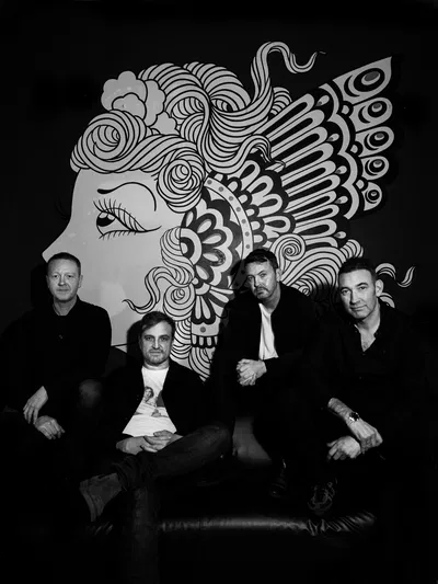 STARSAILOR Lights Up Le Trabendo: A Night of Melodic Rock in Paris!