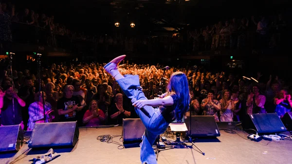 Book Pub Choir Live at Vicar Street Dublin