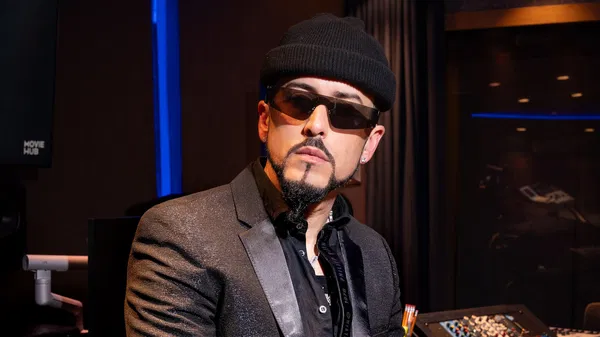 Yandel - SINFÓNICO Tickets San Jose Civic