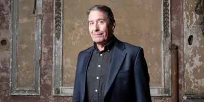 Boogie Woogie Bliss: Jools Holland's R&B Extravaganza in Northampton!
