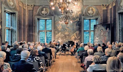 Gödens Castle: Virtuoso Cello Sonatas Await!