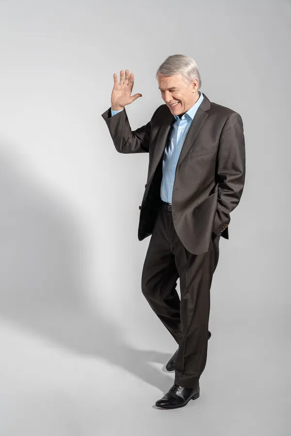 Salvatore Adamo at L'Olympia: A Parisian Chanson Night