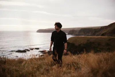 Harrison Storm: An Intimate Evening of Melodic Indie-Folk in Paris