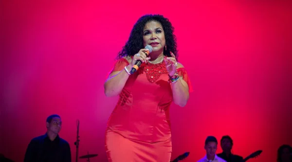 Book Eva Ayllon Live in Madrid at Sala Black Box Tickets