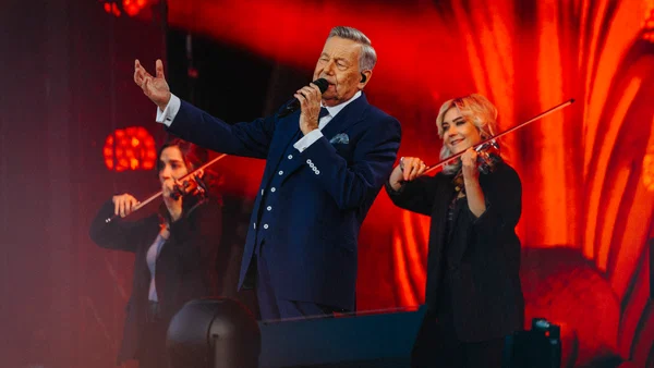 Roland Kaiser Arena Tour 2027 Logen-Seat Tickets