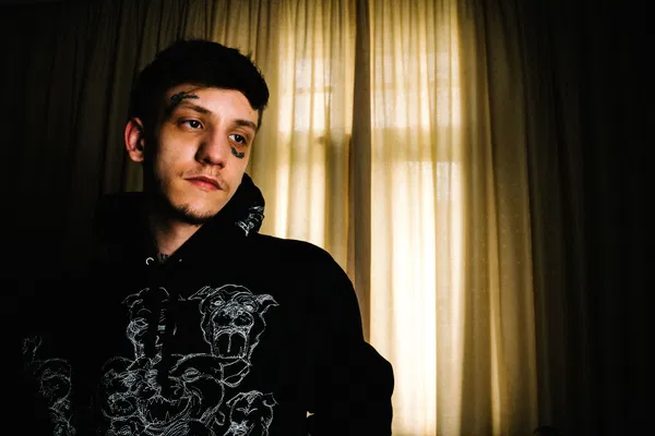 t-low, Charlize Live at Georg Elser Halle