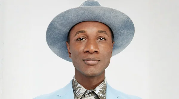 Aloe Blacc Live at Night at The Parkland