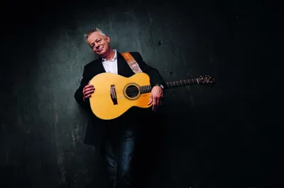 Tommy Emmanuel's Guitar Magic at Nashville's Historic Ryman Auditorium!