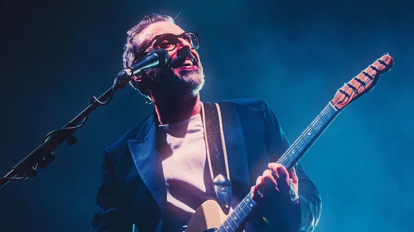 Brunori Sas: Live Italian Pop at Cirque Royal, BE