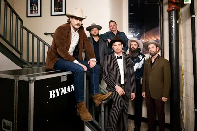 Old Crow Medicine Show: Live Folk Music in Charlottesville