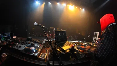 SONNY RAVE: Lille's Hip-Hop Night
