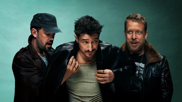 Book Tickets: Mumford & Sons & Medium Build Live in Tampa