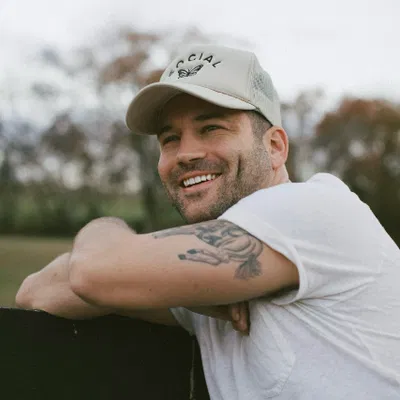 Clayton Johnson: Live Country Music in Nashville!