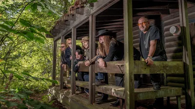 Vyntyge Skynyrd Rocks Aura, Portland!
