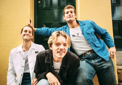 Sons of the East: Echoes of Folk Rock Resonate in Paris!