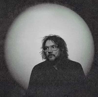 Jeff Tweedy: Intimate Country Folk in Boston