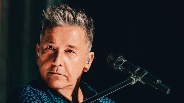 Ricardo Montaner: Latin Music Sensation in Rosemont!