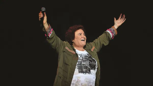 See Selda Bagcan Live at TivoliVredenburg Utrecht