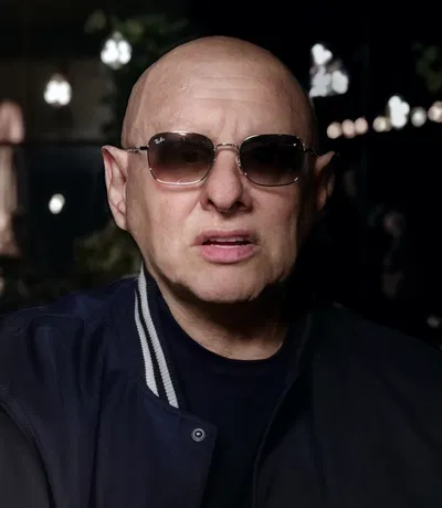 Shaun Ryder: Madchester Legend Rocks Belfast's Mandela Hall!