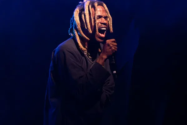 Hona Costello UK Album Tour Penicuik