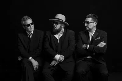 Fun Lovin' Criminals: Live in Dumfries!