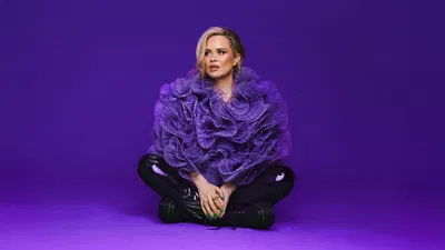 Joanne McNally's 'Pinotphile' Tour: Hilarious Stand-Up at Dublin's 3Olympia!