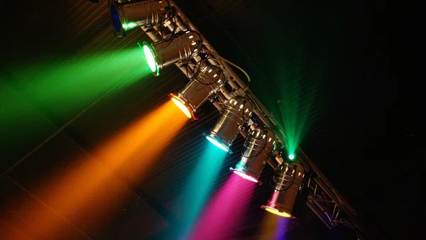 FAITE L'AMOUR PAS DES GOSSES Tickets Perpignan