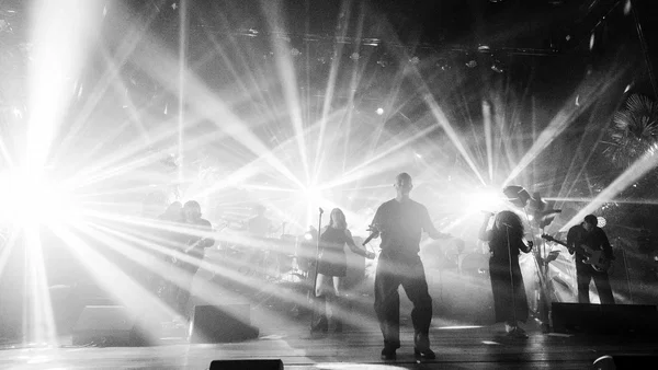 Arsenal: Lotto Arena Dance Party in Antwerp!