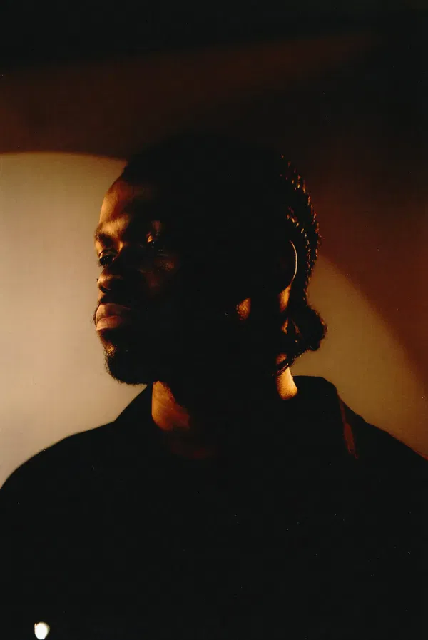 Avenoir's R&B Night: Calgary's Hottest Music!