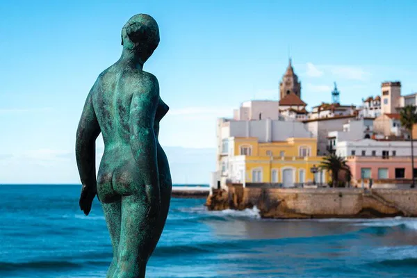 Unleash Your Inner Photographer: A Sitges Photo Walking Tour