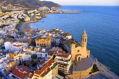 Uncover Roman History & Coastal Beauty: A Private Day Trip from Barcelona