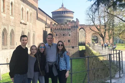 Discover Milan's Heart: A Guided Walking Tour of History and Grandeur